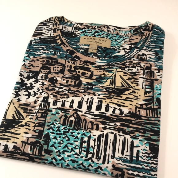 Burberry Leybridge Seaside Scene Tee - Picture 3 of 6